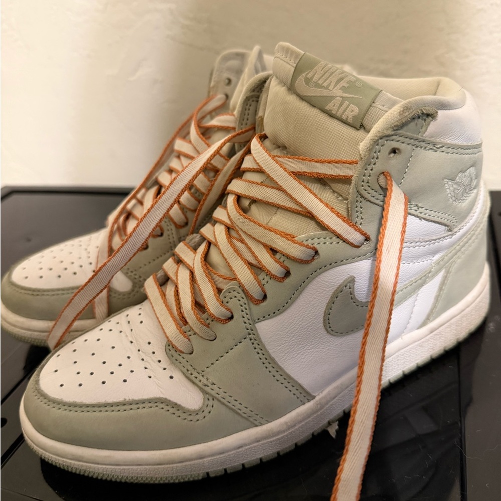 2021 women’s air Jordan 1 retro high OG seafoam the women’s air